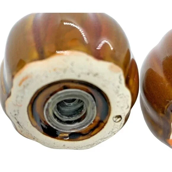 Vintage Ceramic Pumpkin Salt & Pepper Shakers for Fall Harvest Thanksgiving - Picture 7 of 10
